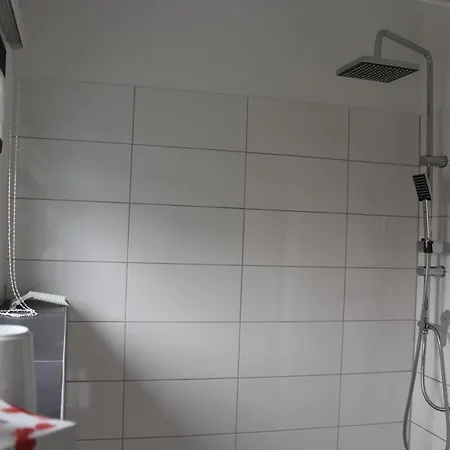 Am Park * إرفورت