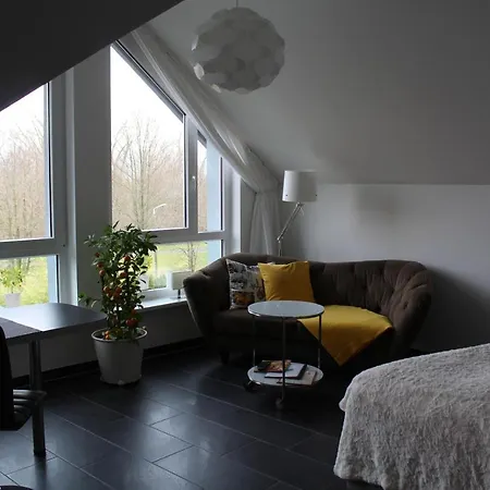 Am Park Apartment *